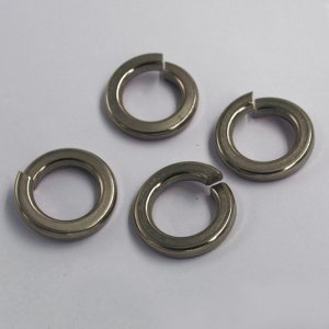 Spring lock washers